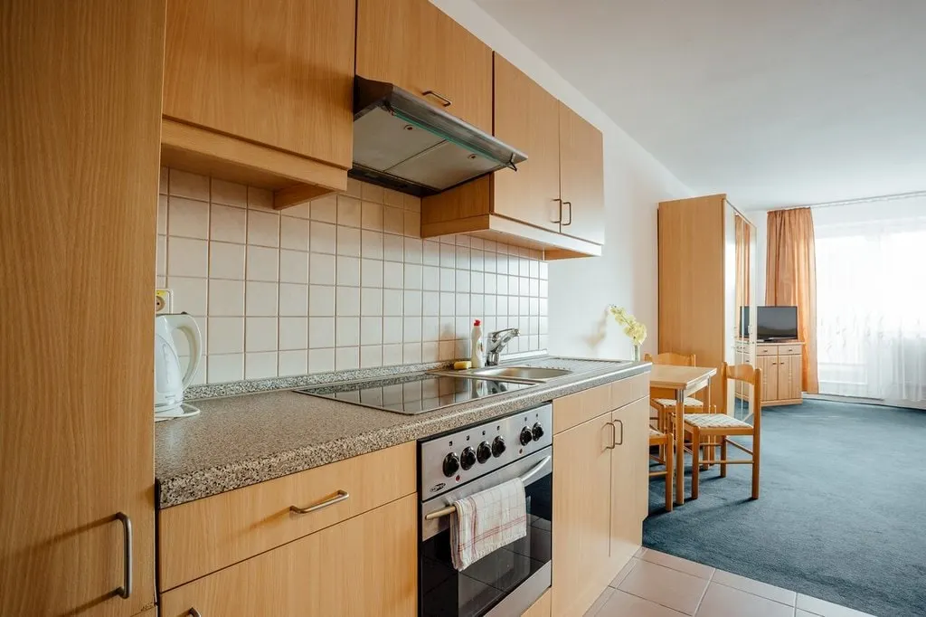 Plne vybavená kuchynka v apartmáne